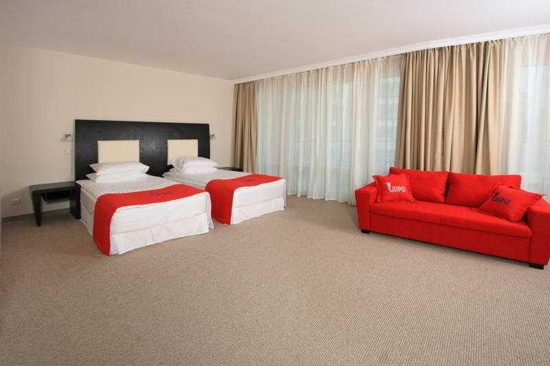 סאני ביץ' Calypso Hotel - All Incluisve מראה חיצוני תמונה
