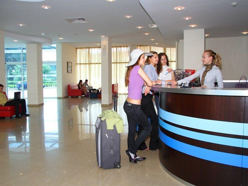 סאני ביץ' Calypso Hotel - All Incluisve מראה חיצוני תמונה
